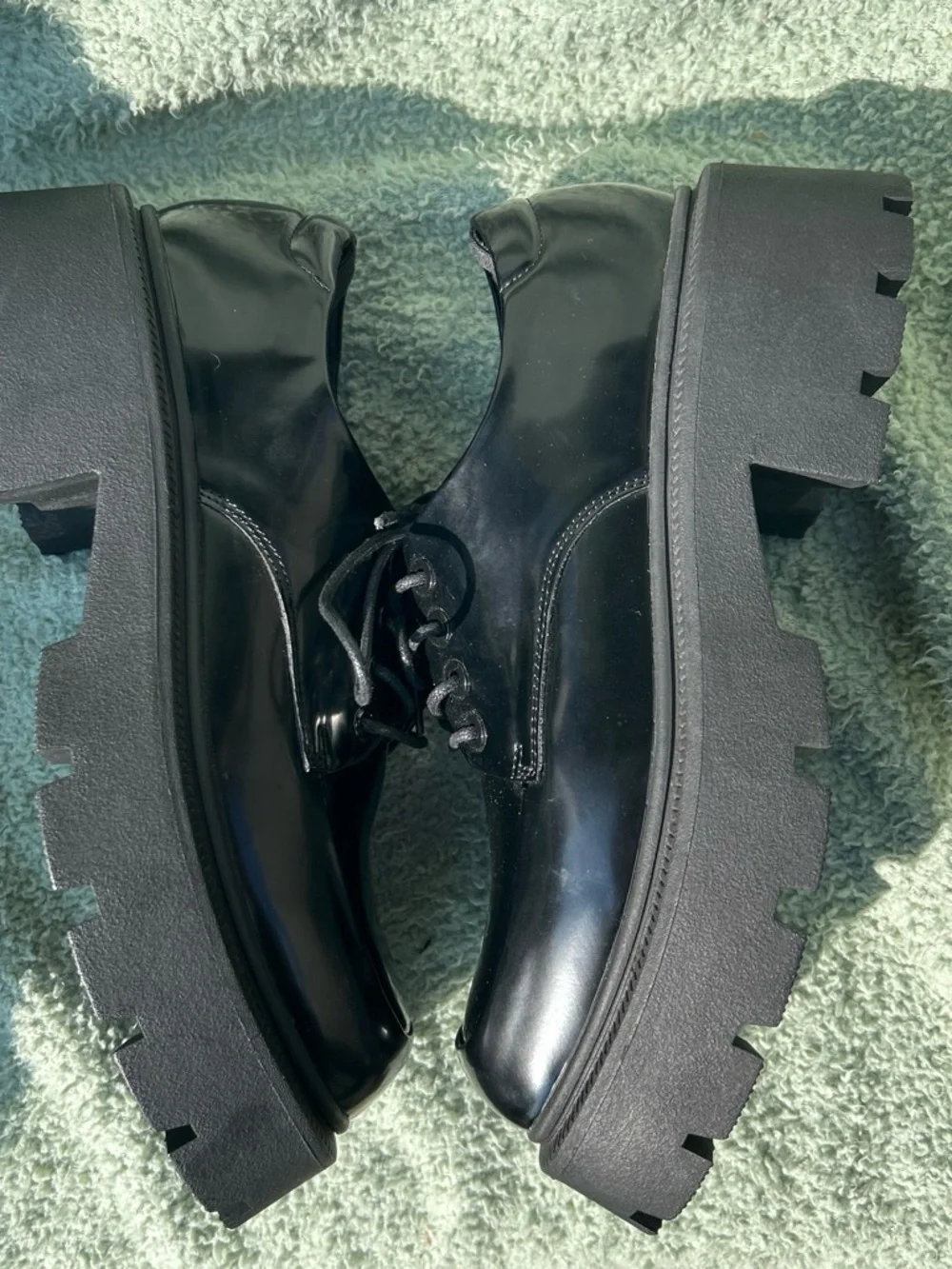 Black Lace-Up platform shoes